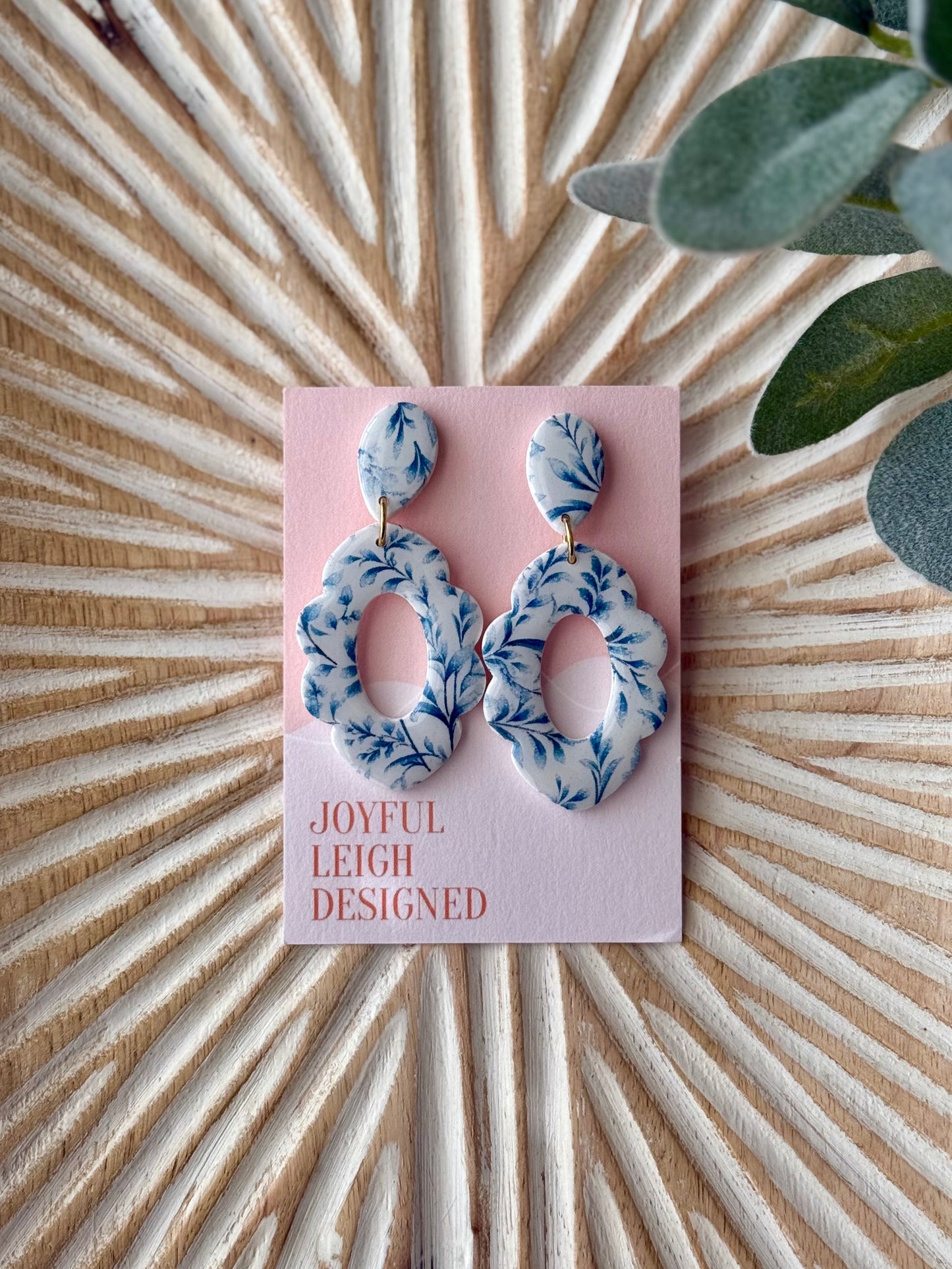 Cutout Oval Dangles