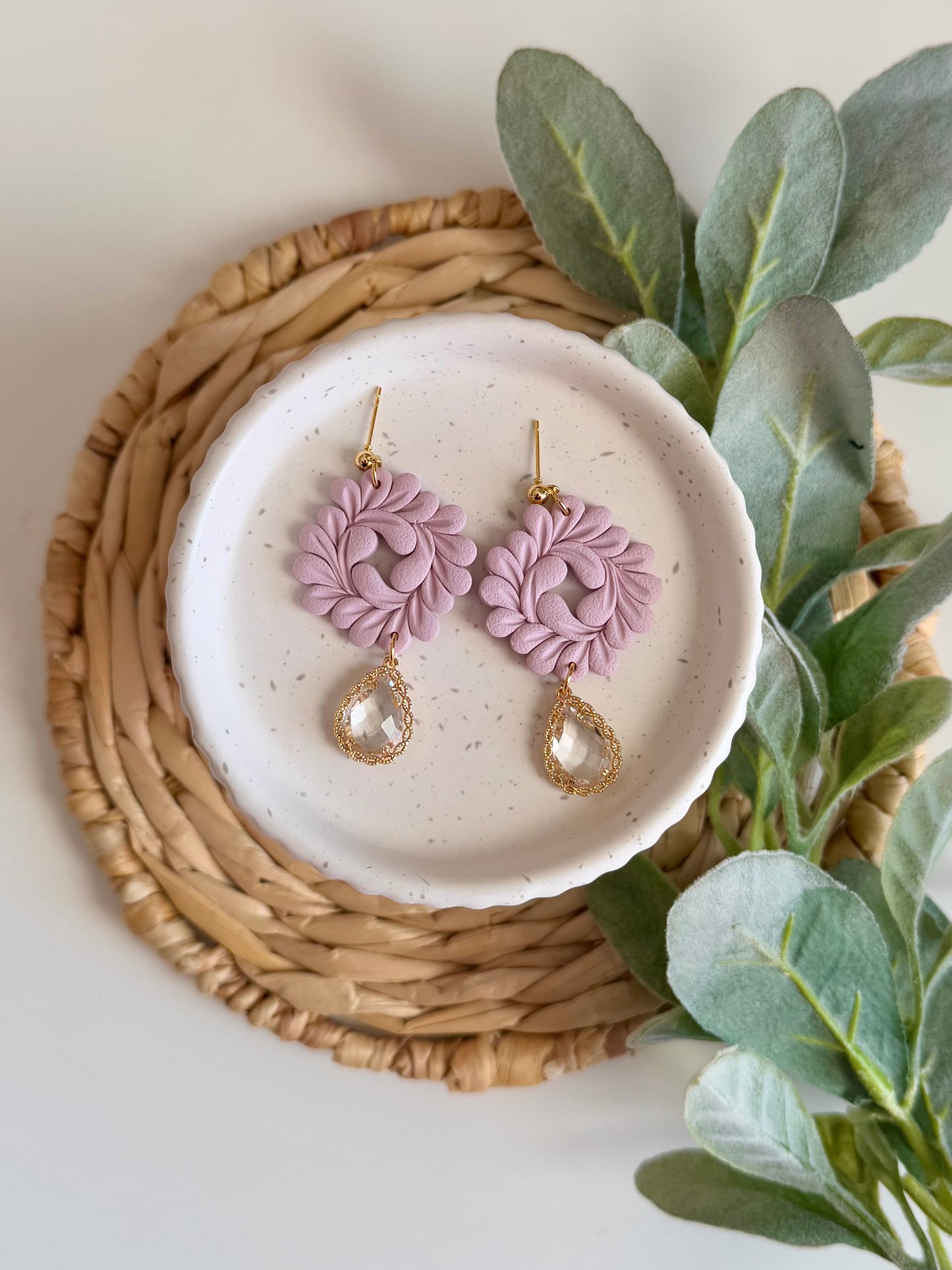 Foliage Cutout Earrings