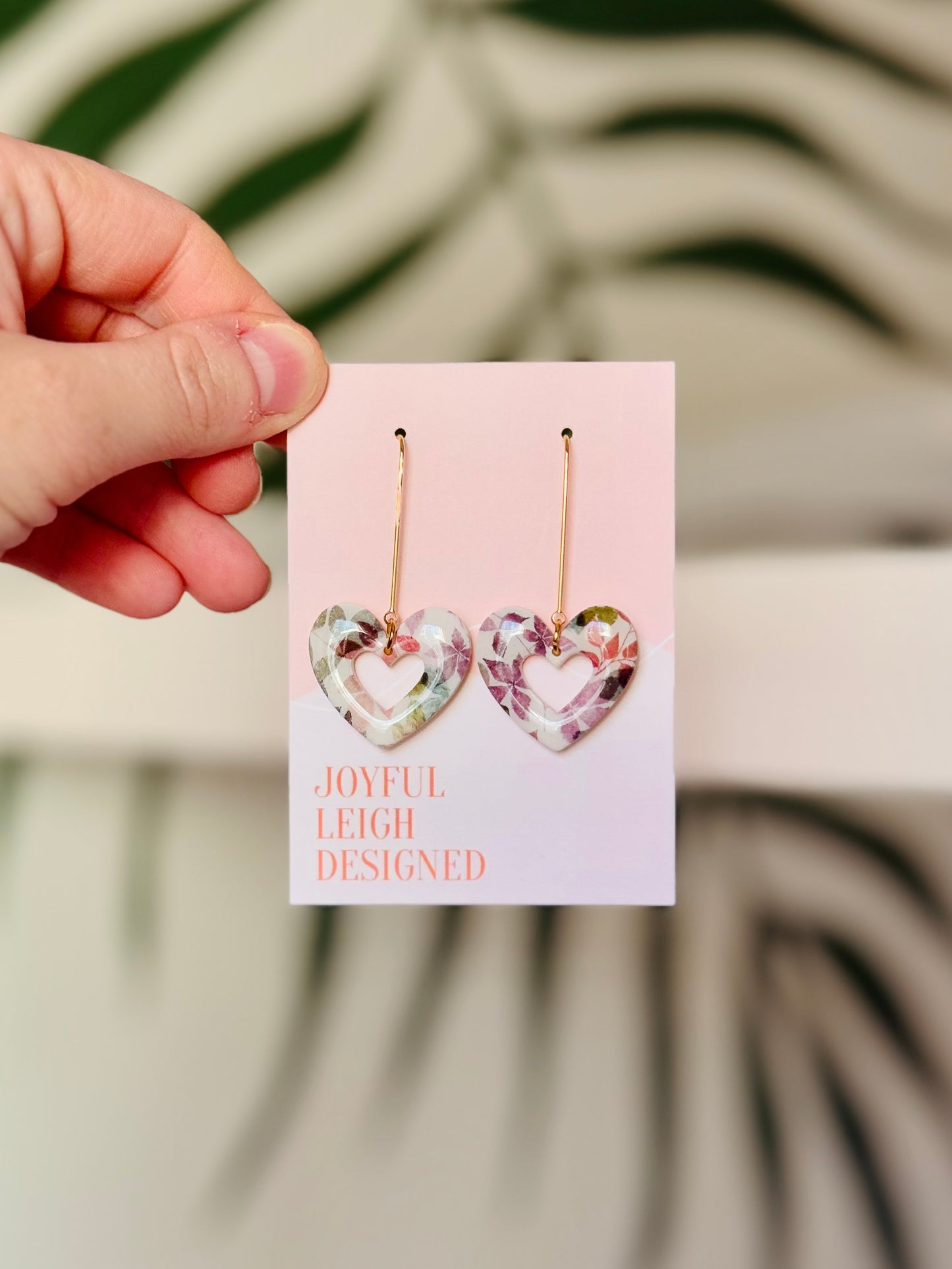 Floral Resin Heart Drops
