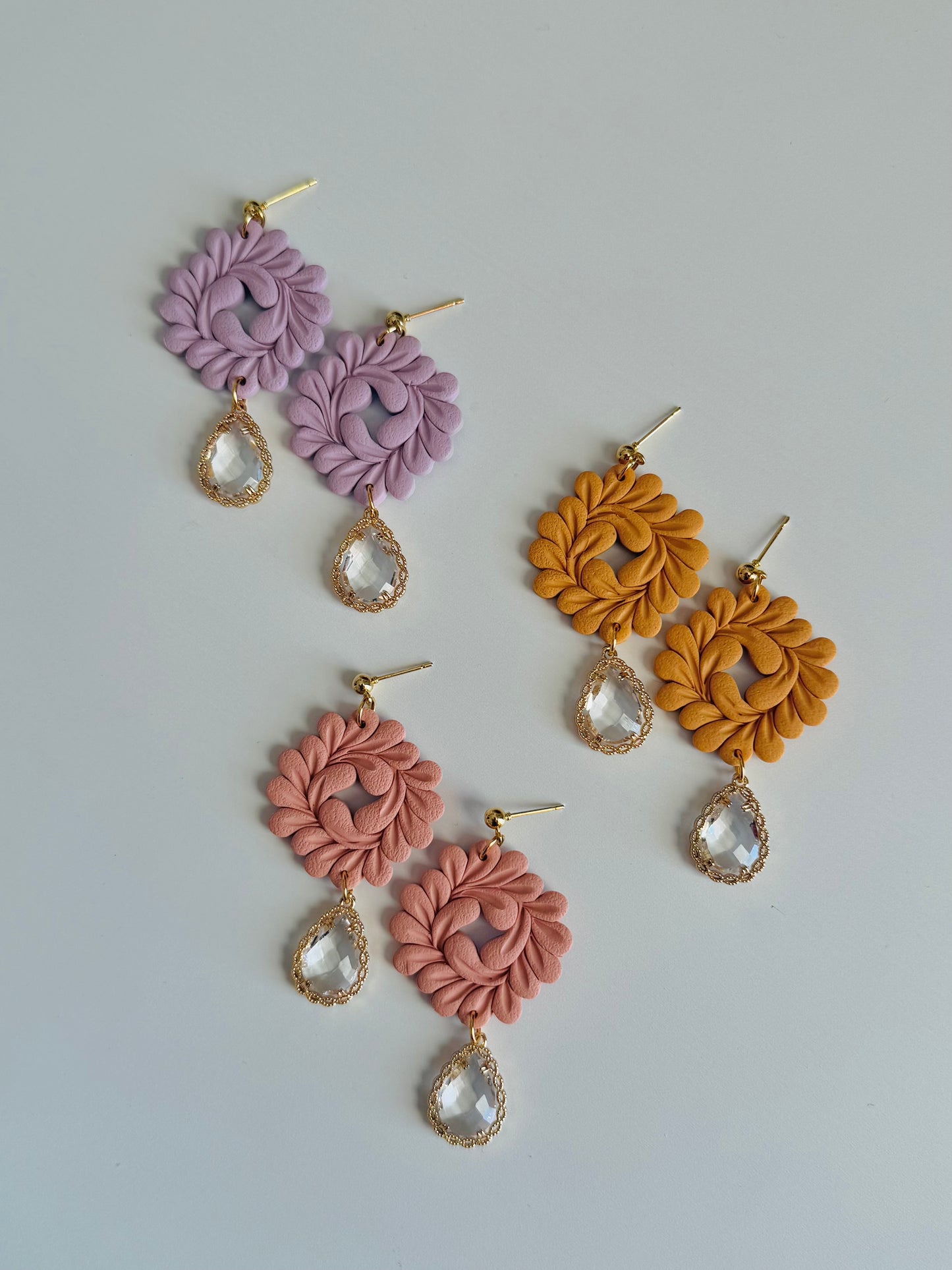 Foliage Cutout Earrings