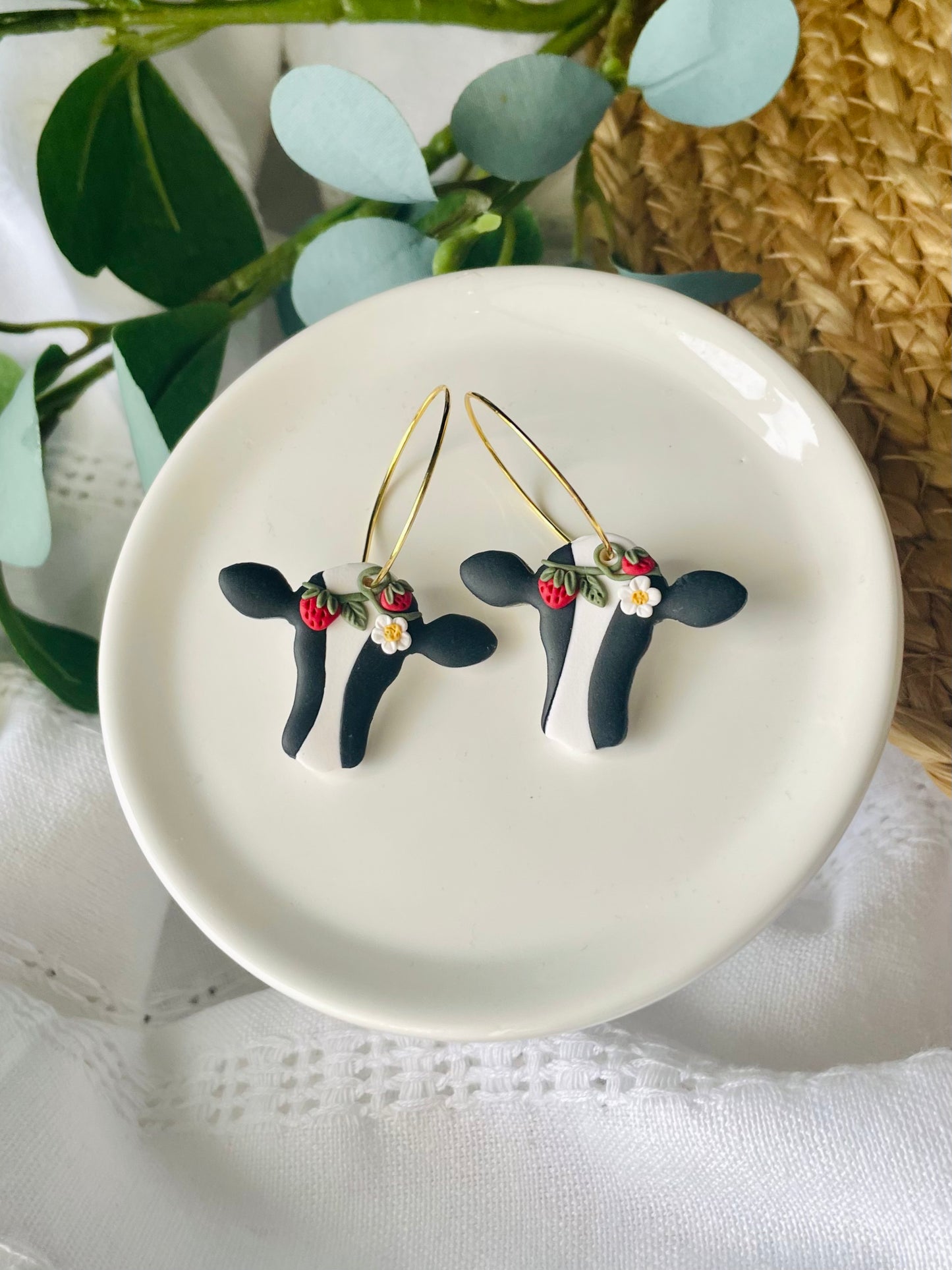Strawberry Cow Hoops