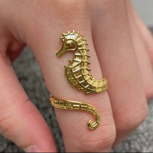 Seahorse Ring